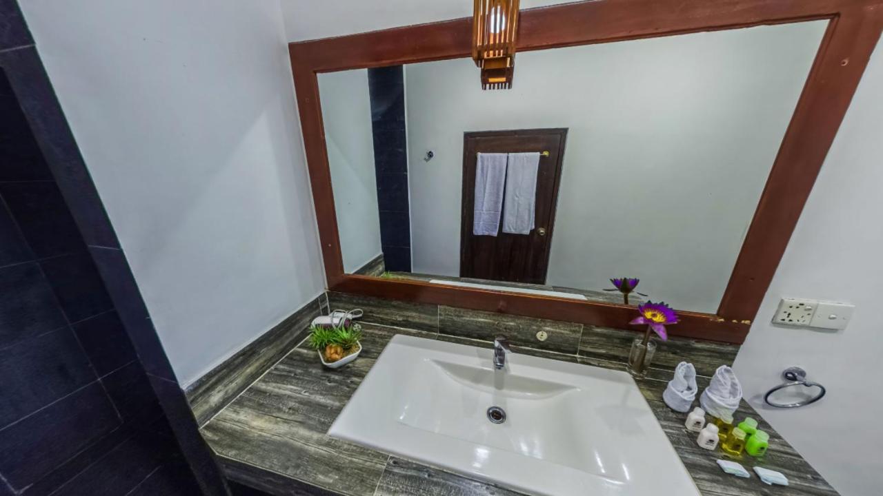 Sundaras Resort Ltd Dambulla Bagian luar foto